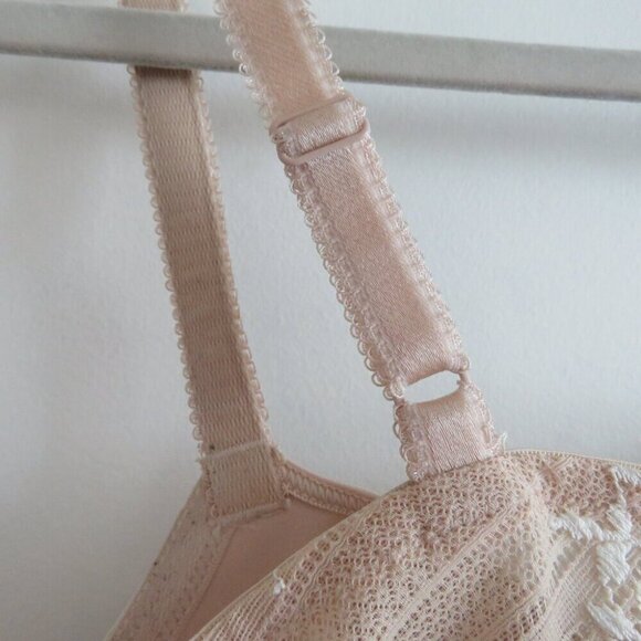 WACOAL Embrace Lace T Shirt Bra in Sand Ivory - Size 40DD - Picture 12 of 14
